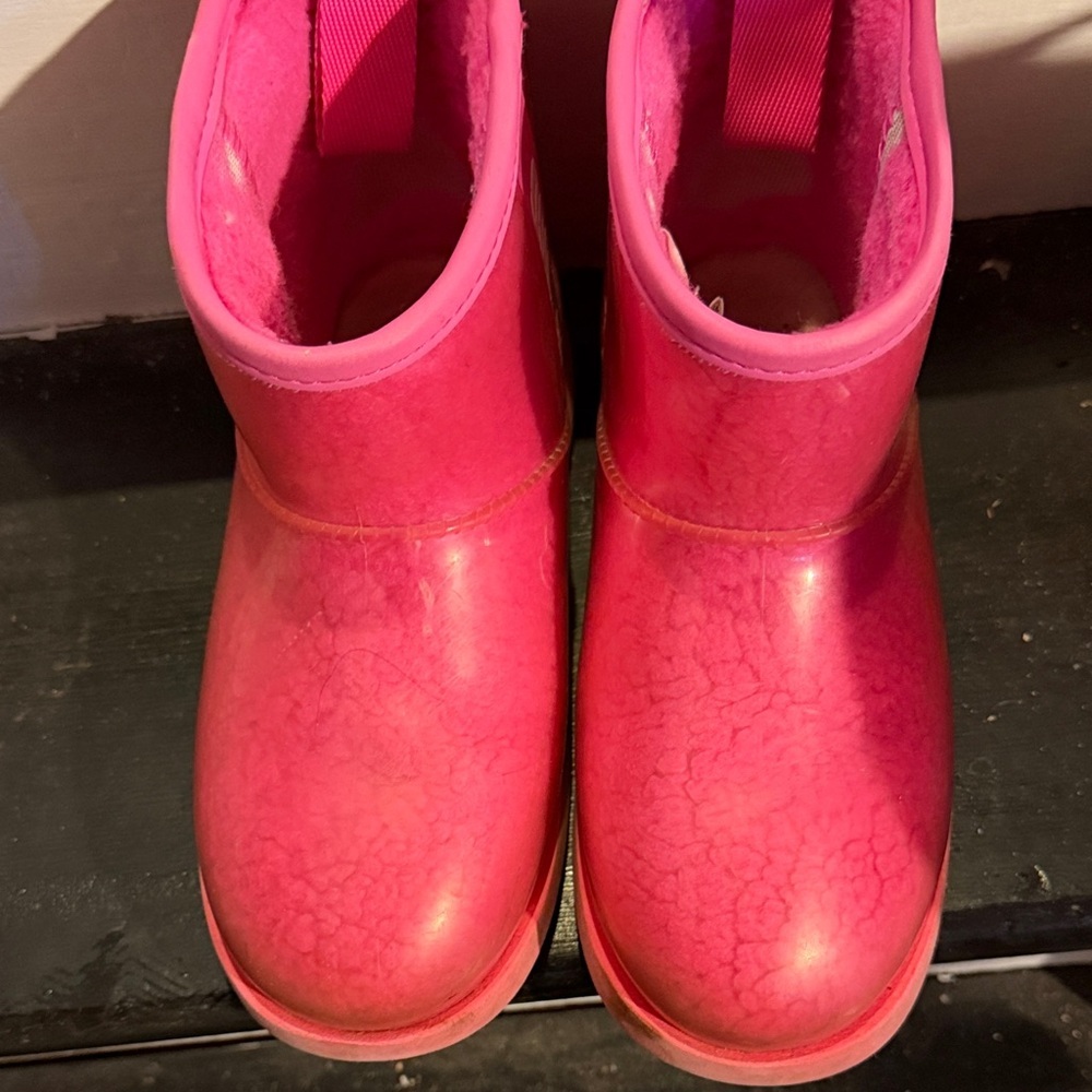 UGG Vibrant Pink Ankle Boots - Picture 3 of 9